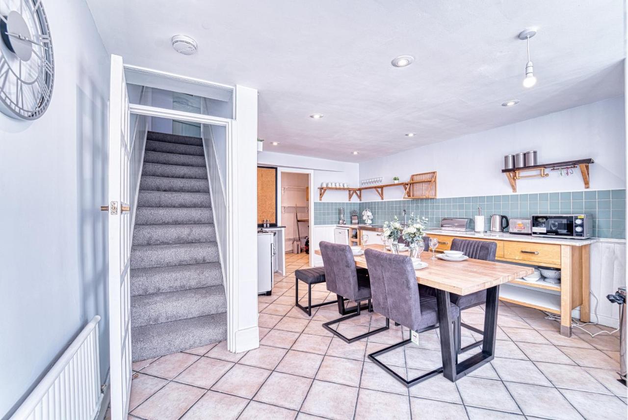 The Stylish Gem Of Bath - Football Table - Sleeps 10 Exterior foto
